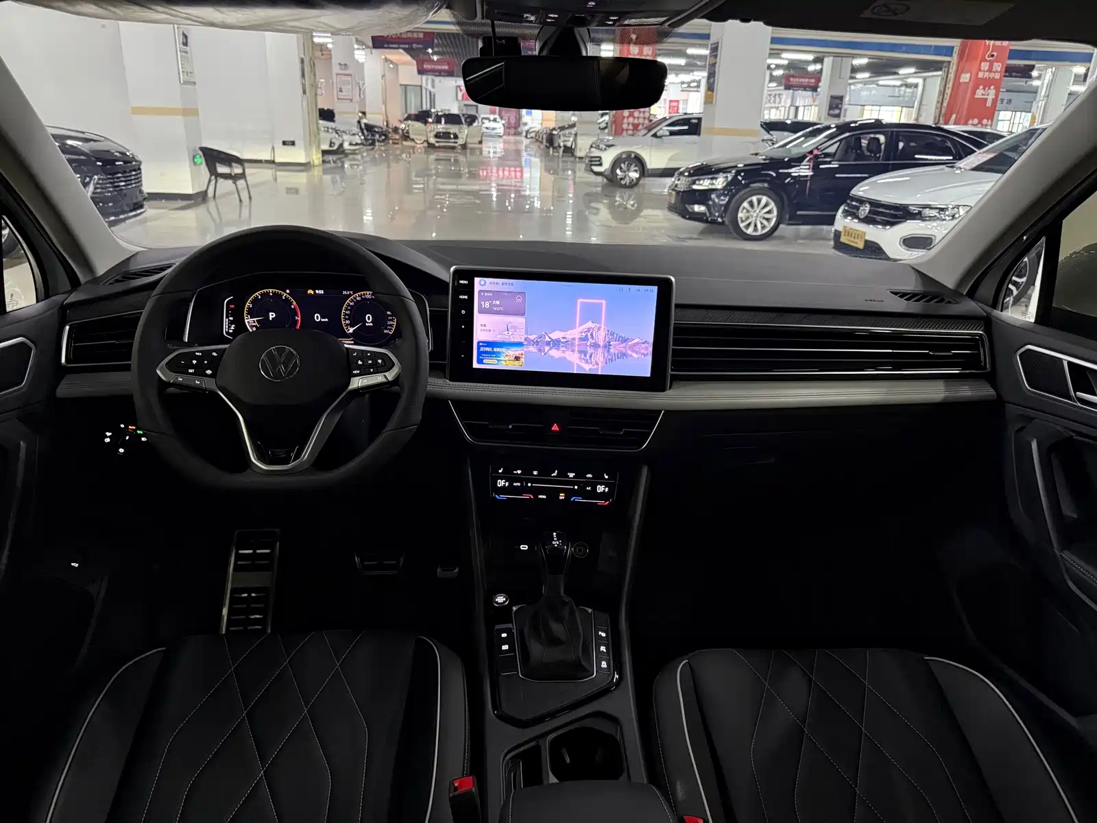 Фото 7 - Volkswagen Tiguan L