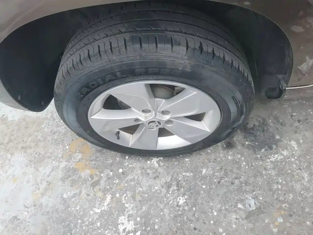 صورة 25 - Škoda Yeti