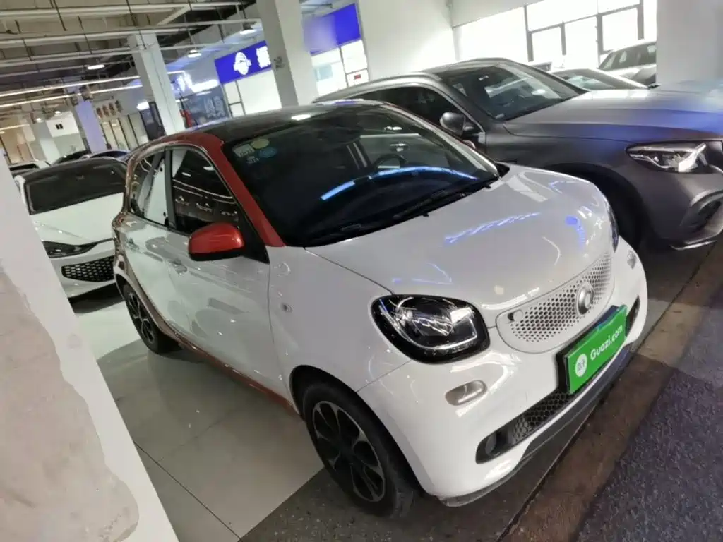 smart forfour 2017 2016 1.0L 52kW Passion Edition