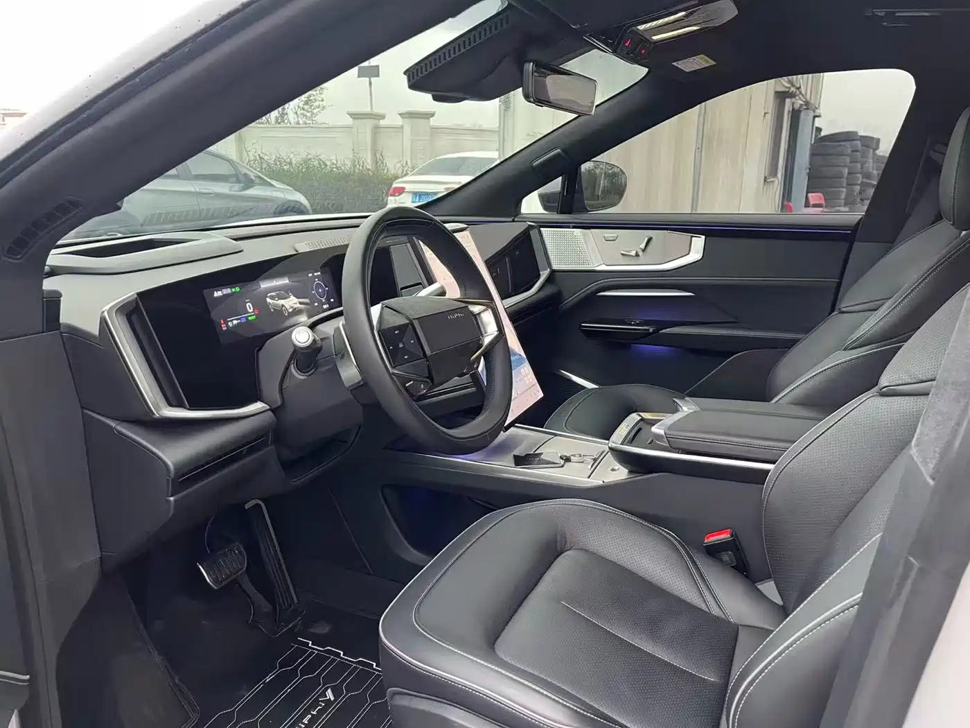 HiPhi GAO HE HIPHI Y