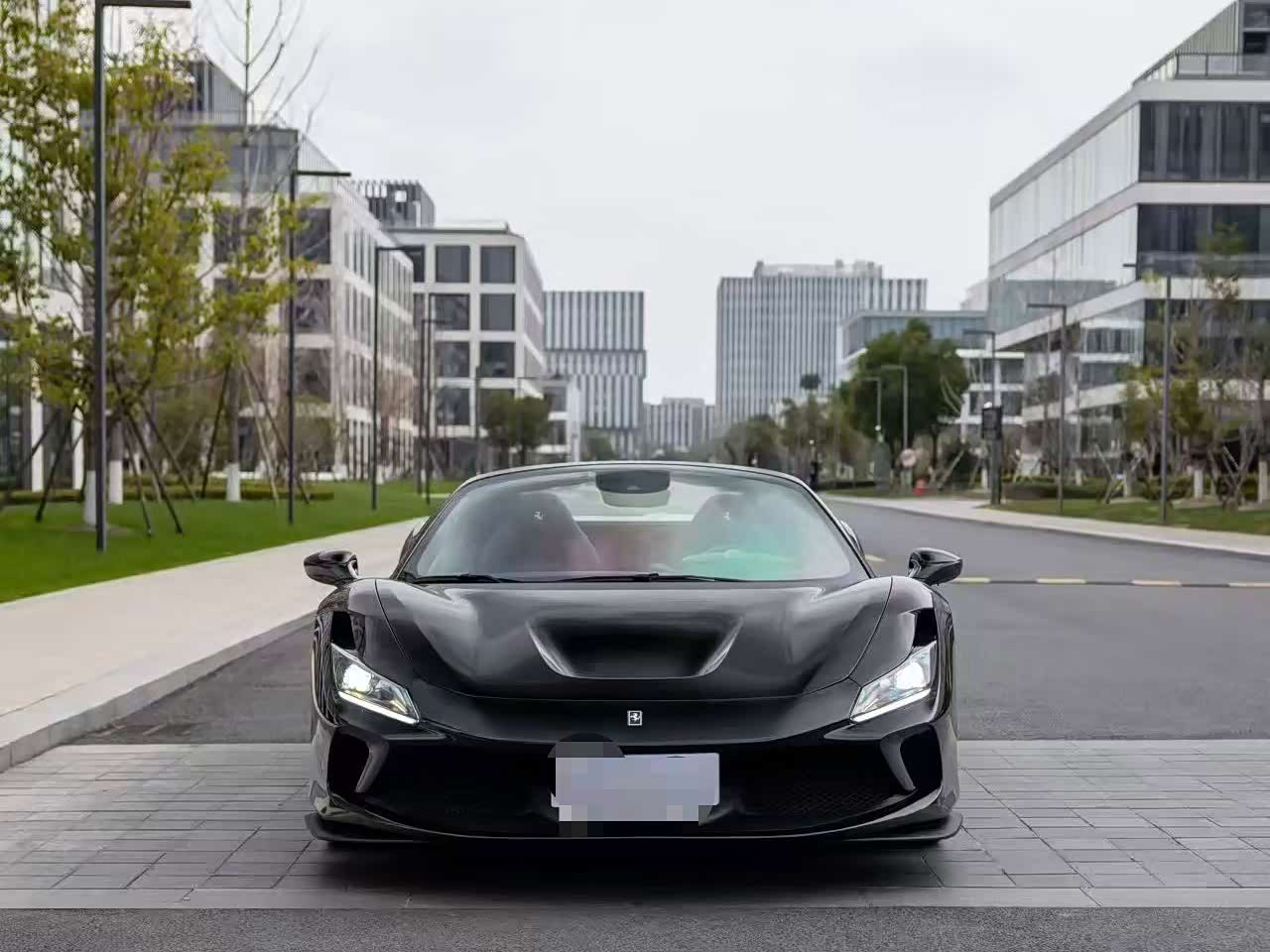 Ferrari F8