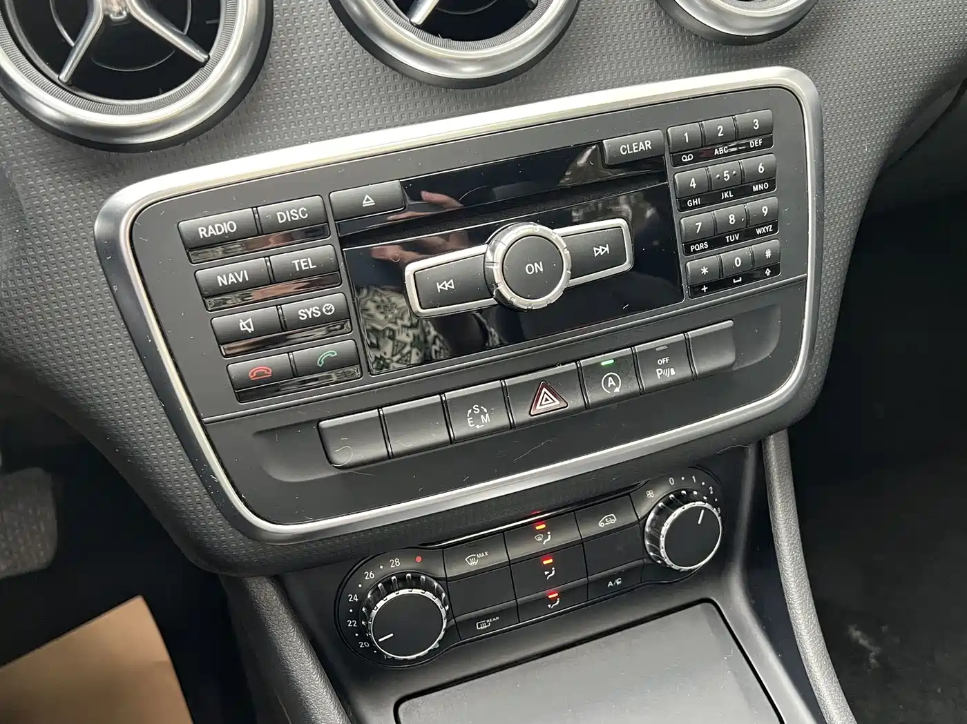 Mercedes-Benz A-Class (Import) 2015 A 180 фото 13