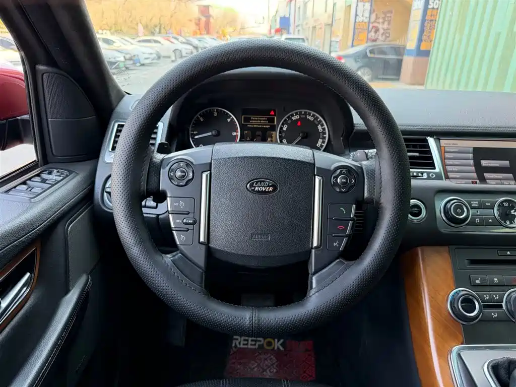 Land Rover Range Rover Sport 2010 3.6 TDV8 HSE Diesel фото 5