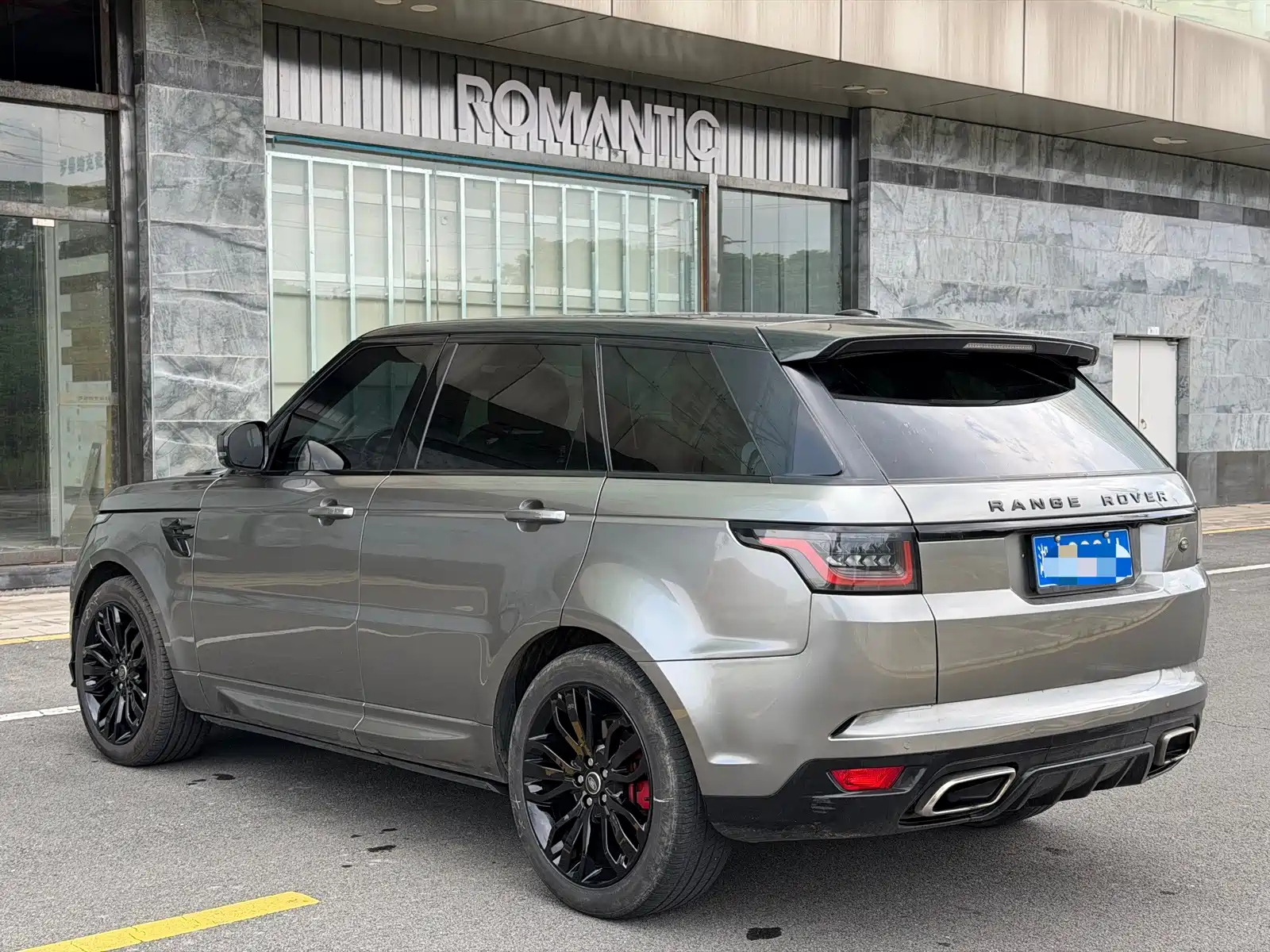 Фото 7 - Land Rover Range Rover Sport