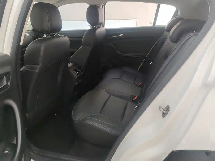 Photo 11 - Qoros 5