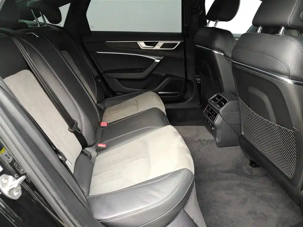 Audi A6L 2023 45 TFSI quattro Premium Dynamic фото 8
