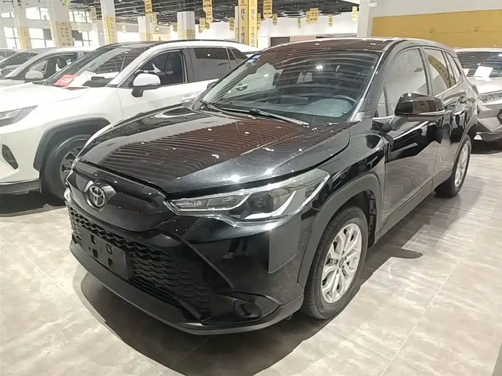 Toyota Frontlander 2022 2.0L CVT Leading Edition