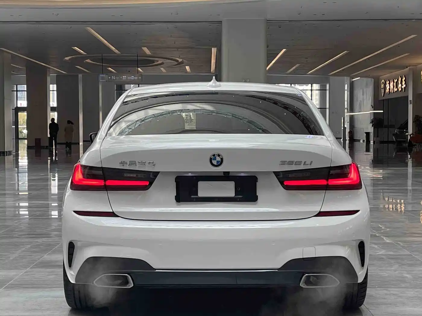 BMW 3-SERIES