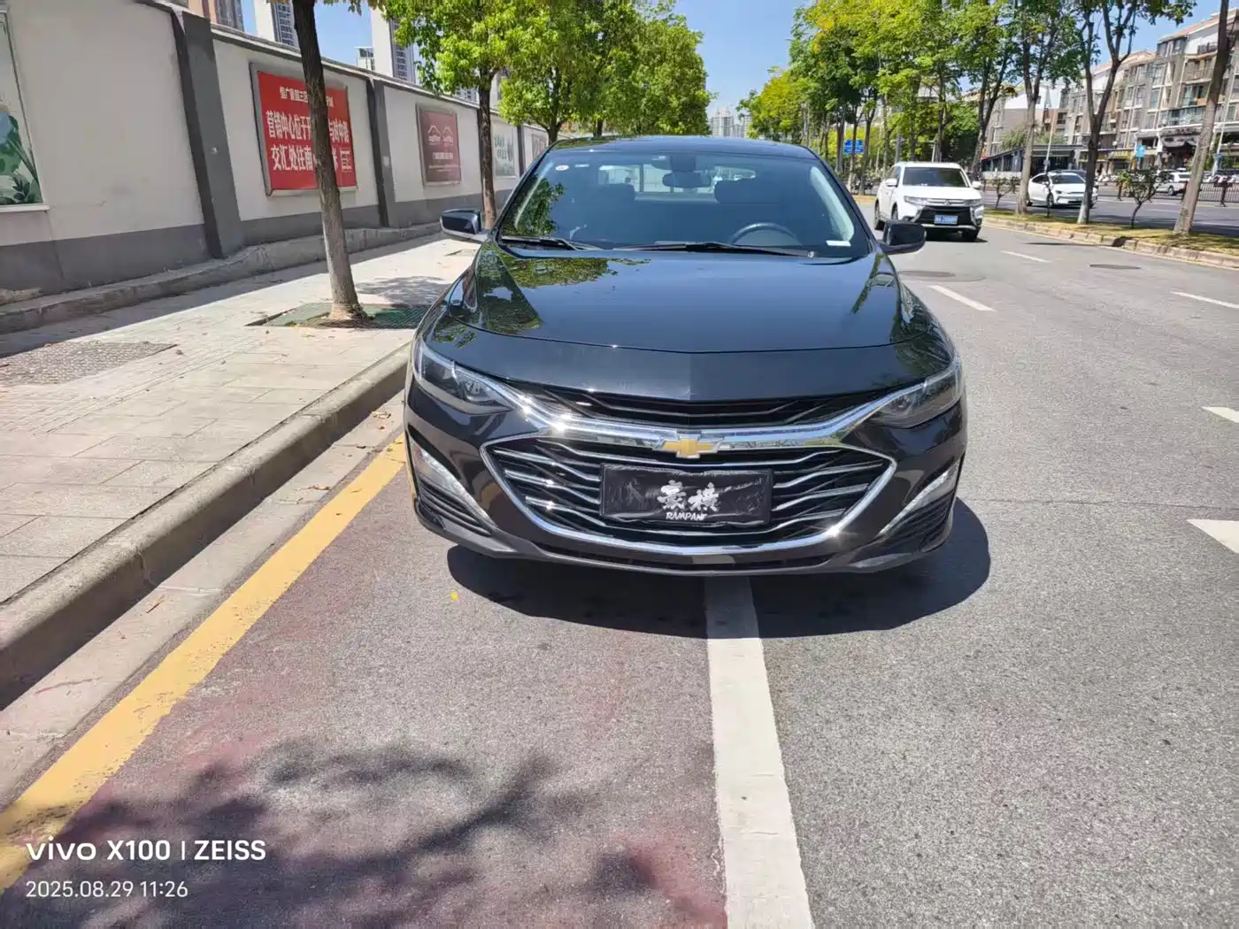 Фото 2 - Chevrolet Malibu XL
