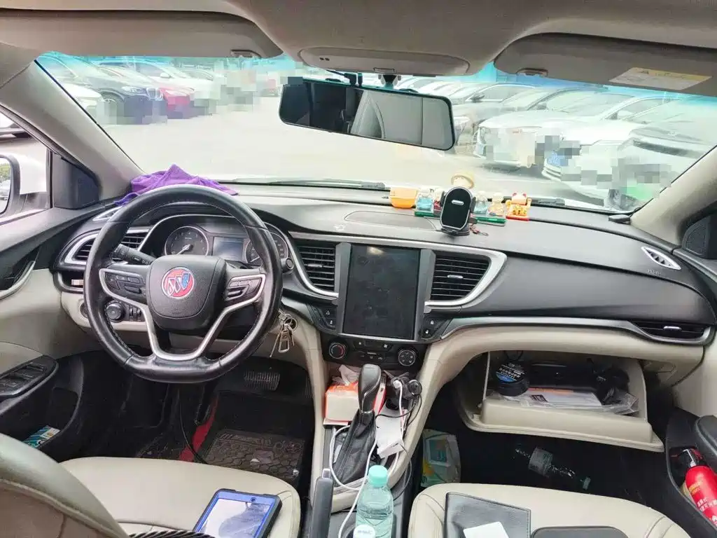 Фото 12 - Buick Excelle