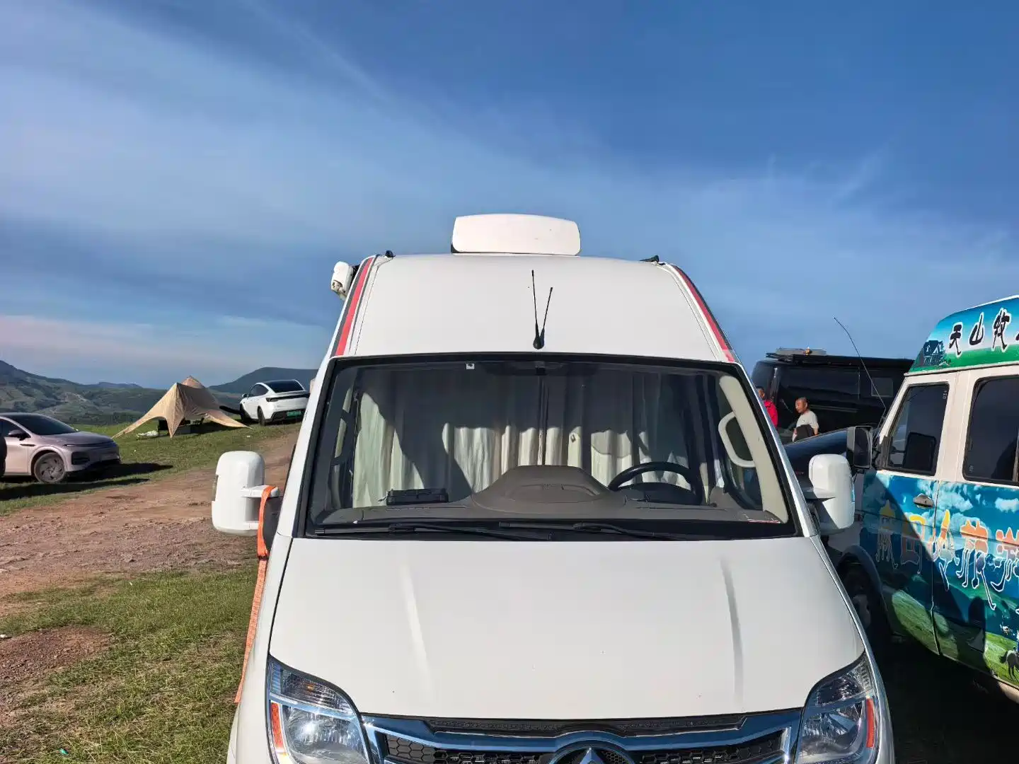 Фото 3 - Maxus V80 RV