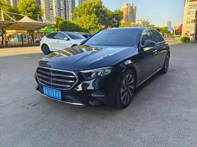 Mercedes-Benz E-Class 2025 E 300 L Luxury — фото 1