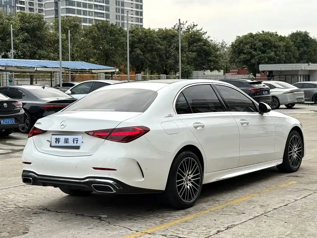 MERCEDES-BENZ C CLASS