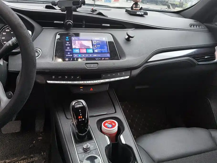 Cadillac XT4 2021 28T FWD Technology Edition фото 13