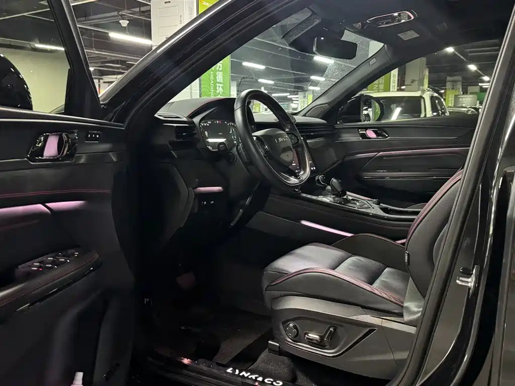 Lynk & Co 05 2020 2.0TD 4WD Halo Edition фото 5