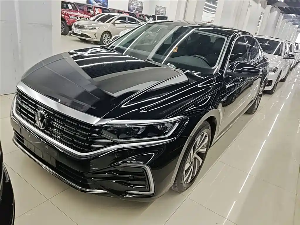 Volkswagen Passat New Energy 2022 Facelift 430PHEV Hybrid Elite Edition
