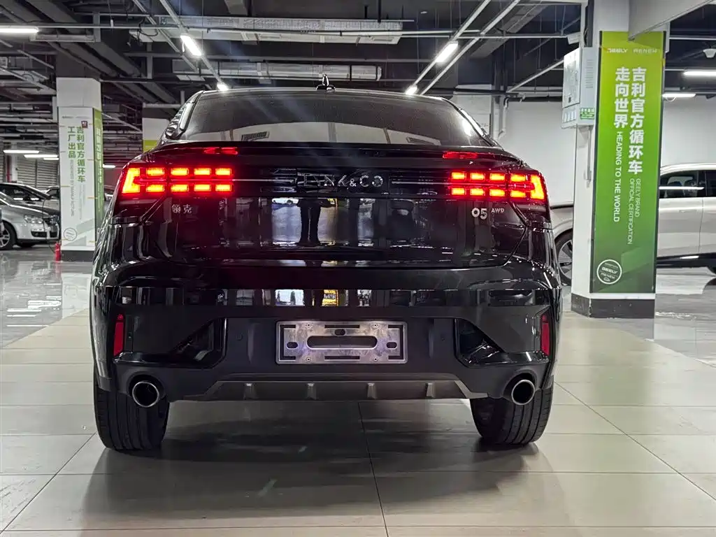Lynk & Co 05 2020 2.0TD 4WD Halo Edition фото 8