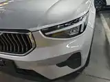 Фото 24 - Volvo XC40