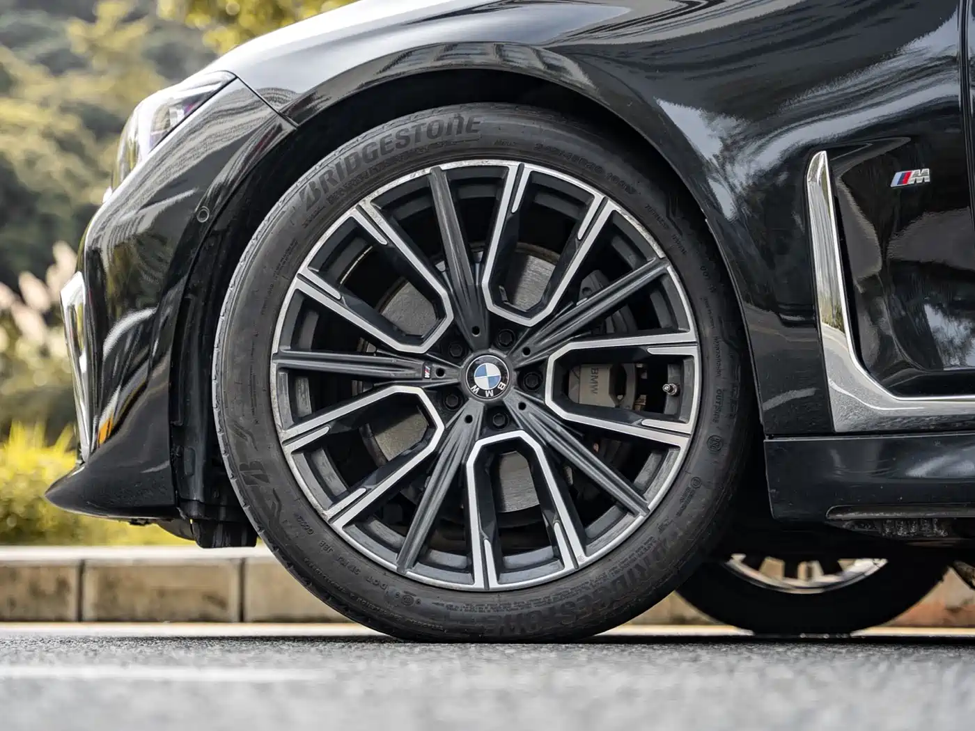 BMW 7 Series 2019 740Li Exclusive M Sport Package фото 4