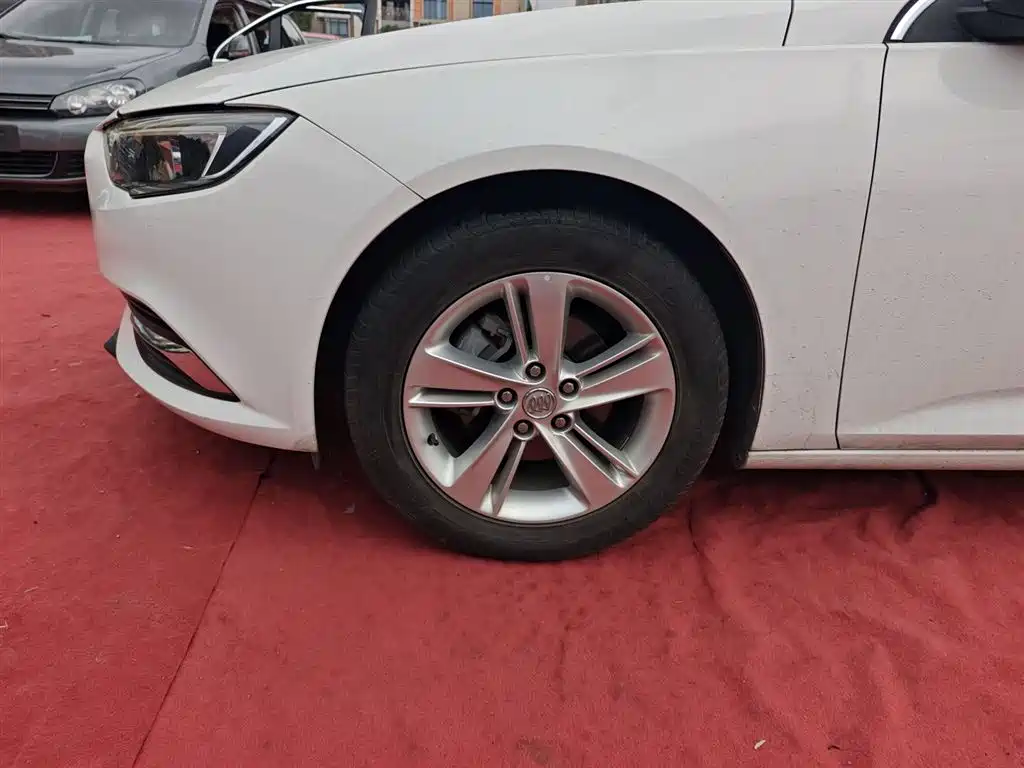 Buick Regal 2019 Model 20T Elite Type China V фото 24