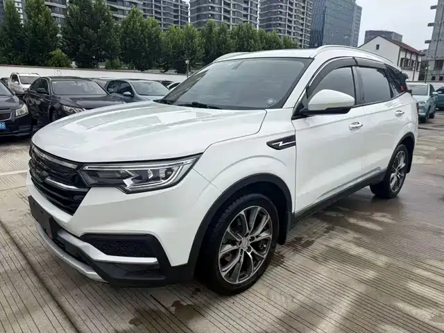  Zotye Zotye T500 2018 1.5T Automatic Smart Connected Premium