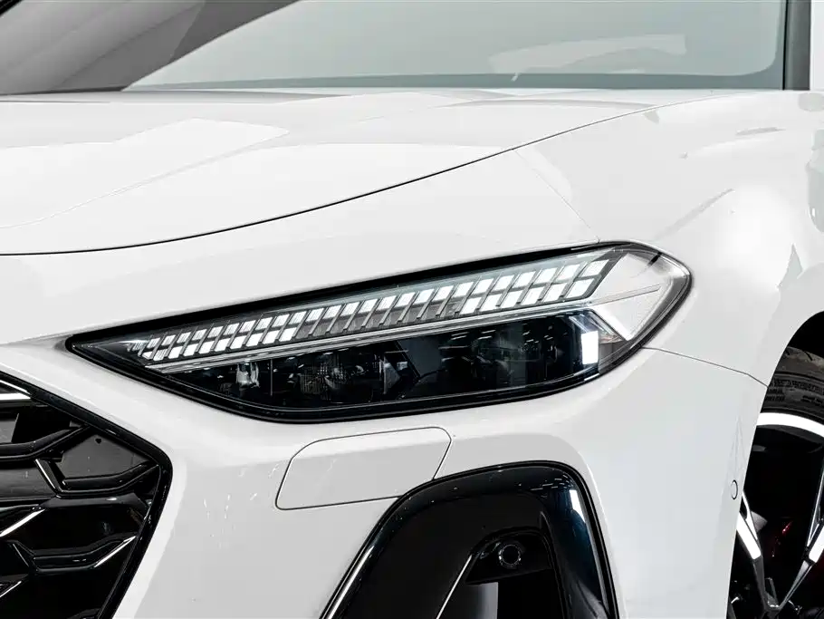 AUDI A5L