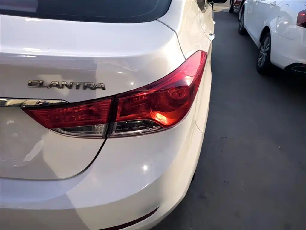 Hyundai Langdong 2015 2015 1.6L Auto Premium