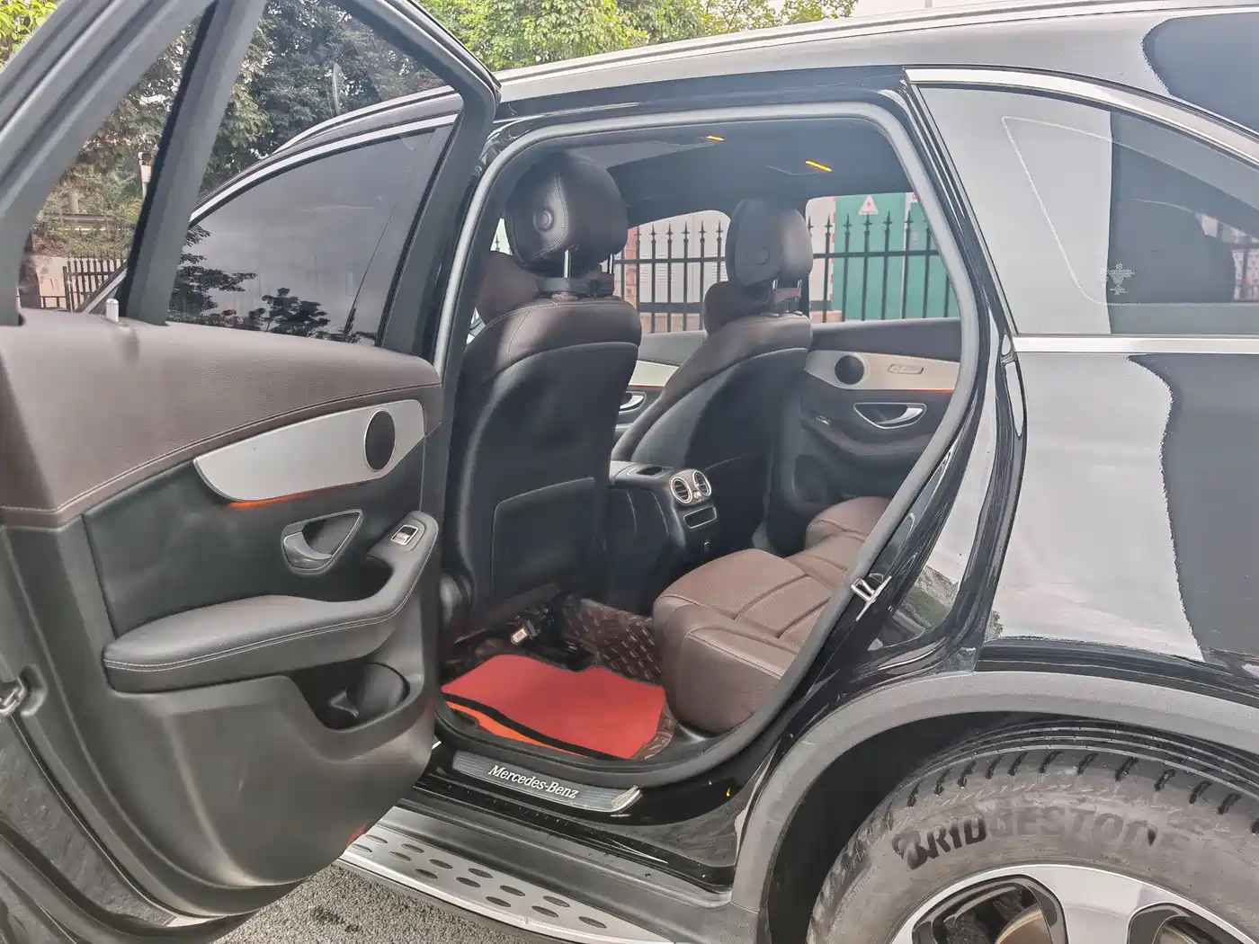 Mercedes-Benz GLC 2022 Facelift III GLC 260 L 4MATIC Dynamic фото 10