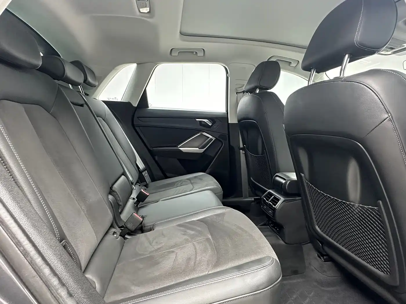 Audi Q3 2022 35 TFSI Fashion Dynamic фото 11