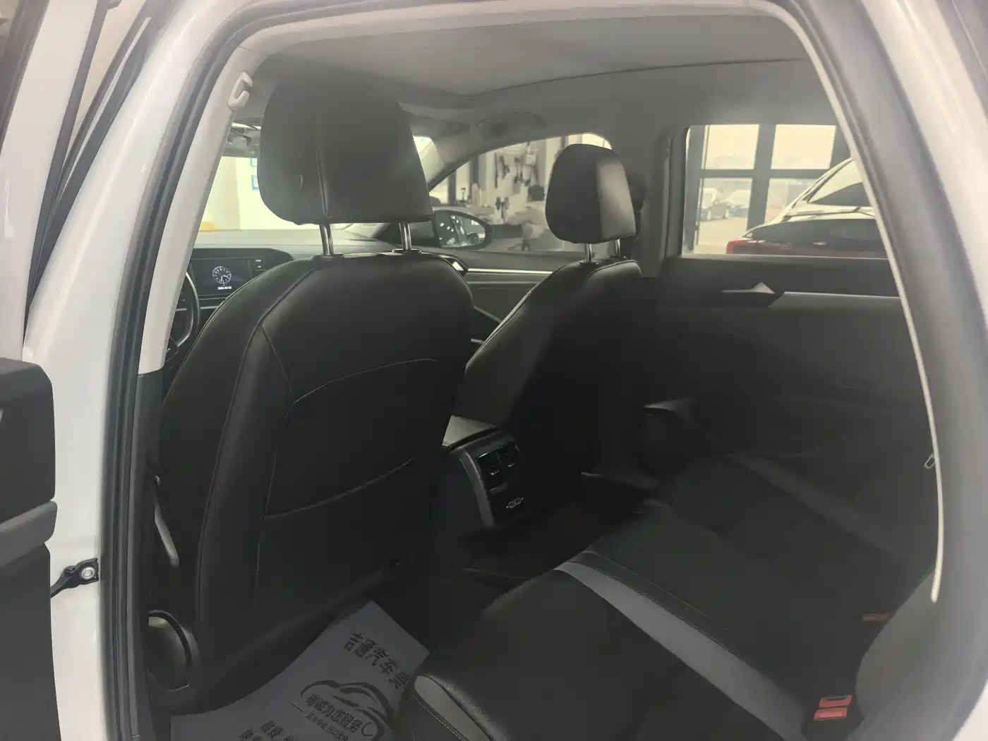 Volkswagen Sagitar 2022 200TSI DSG Surpassing Edition фото 7