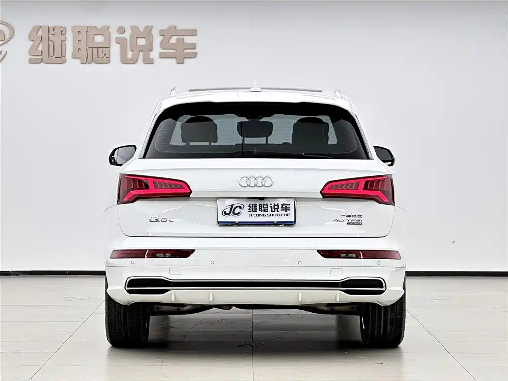 Audi Q5L 2018 40 TFSI Premium Fashion China VI фото 4