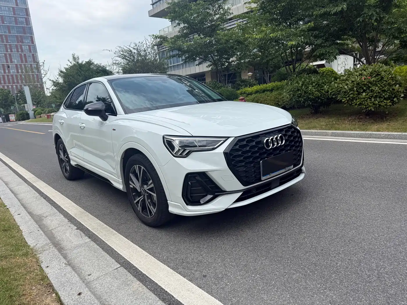 Audi Q3 Sportback 2022 40 TFSI Fashion фото 3
