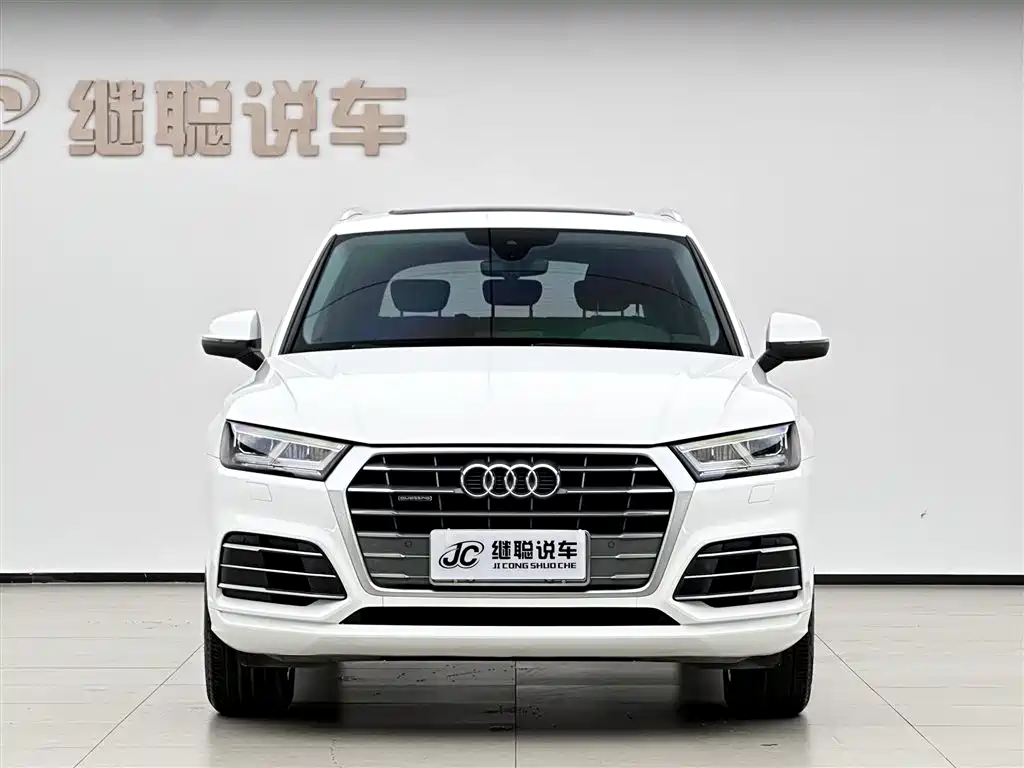 Audi Q5L 2018 40 TFSI Premium Fashion China VI фото 2
