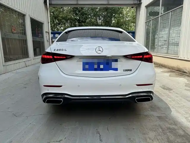 Mercedes-Benz C-Class 2023 Facelift C 260 L Sport Edition — фото 3