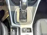Фото 17 - Ford Kuga