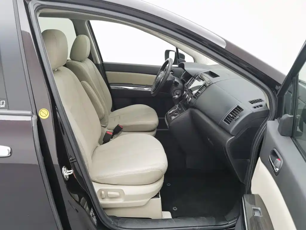 Mazda 8 2016 2015 2.5L Navigator Edition