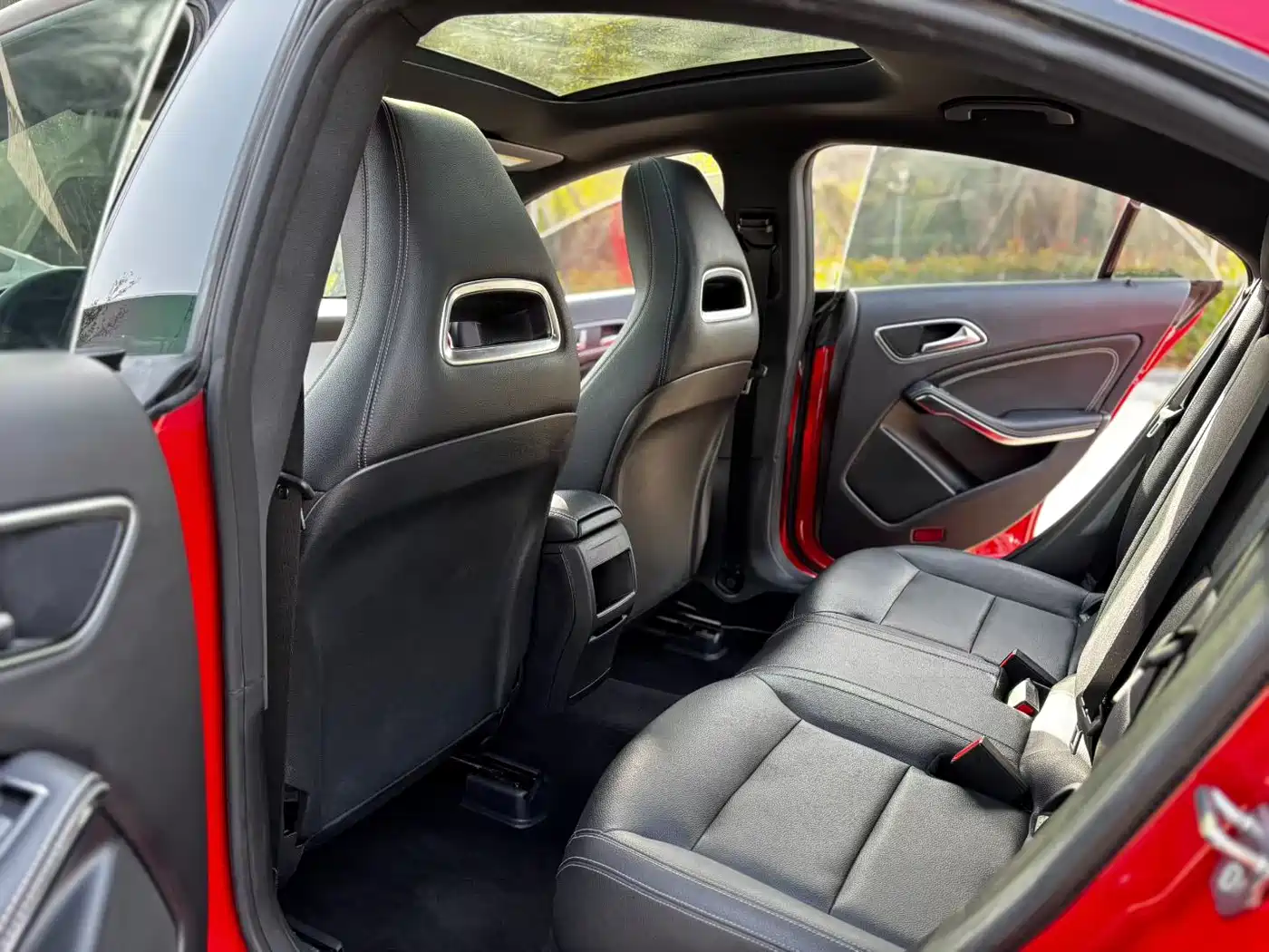 Mercedes-Benz CLA (Import) 2018 CLA 200 Fashion Edition фото 4