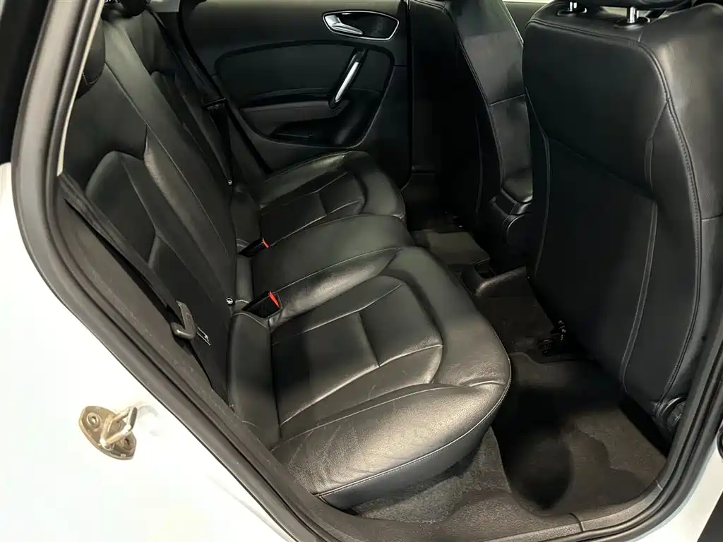 Audi A1 2014 2014 30 TFSI Sportback Comfort