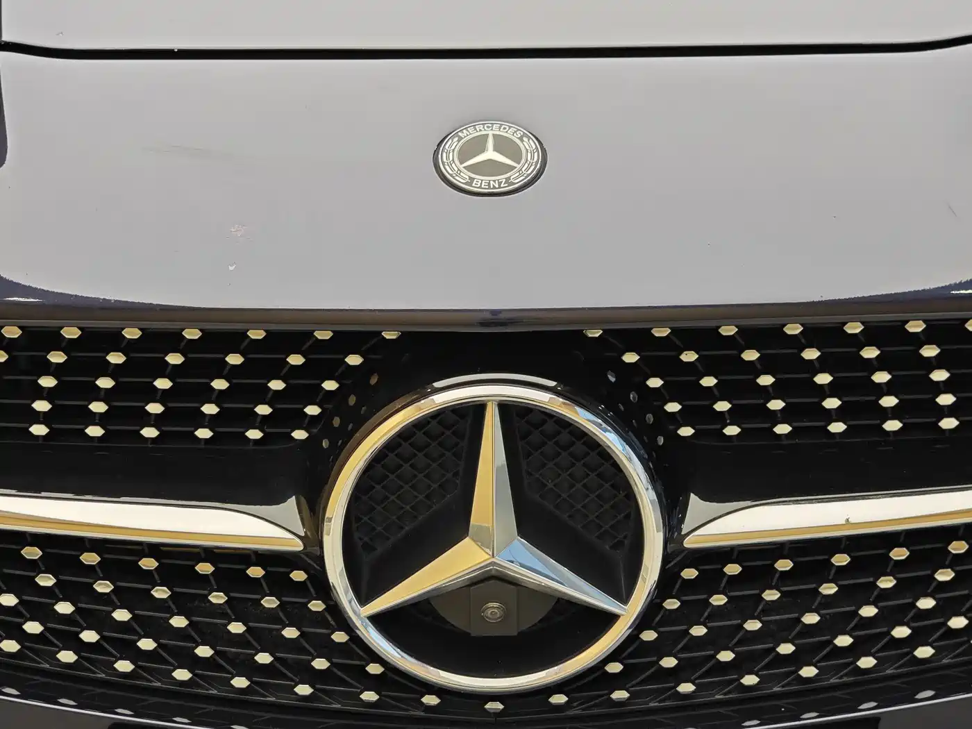 Mercedes-Benz CLA (Import) 2018 CLA 220 4MATIC фото 3