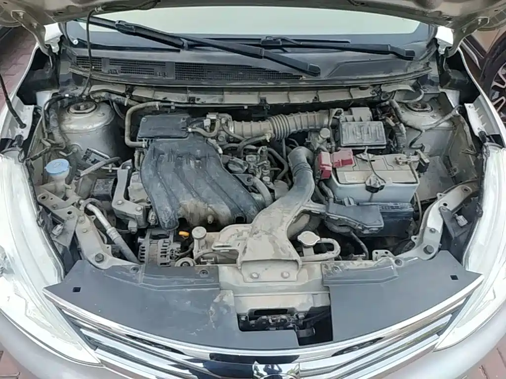 Nissan Livina 2015 2013 1.6XE CVT Comfort