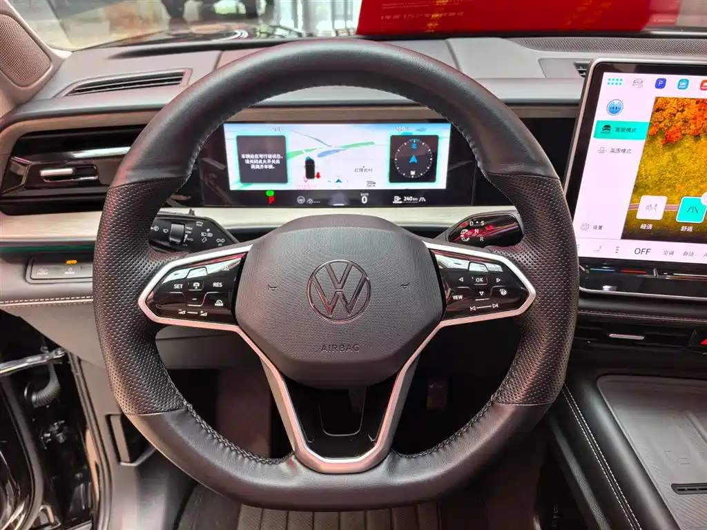 Volkswagen Teramont 2025 Model Teramont Pro 450TSI 4WD Cross Country Edition фото 14