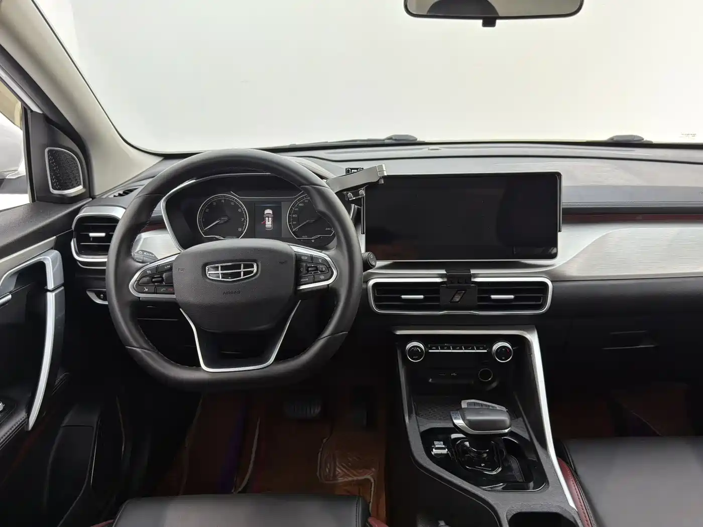 GEELY AUTOMOBILE BINYUE