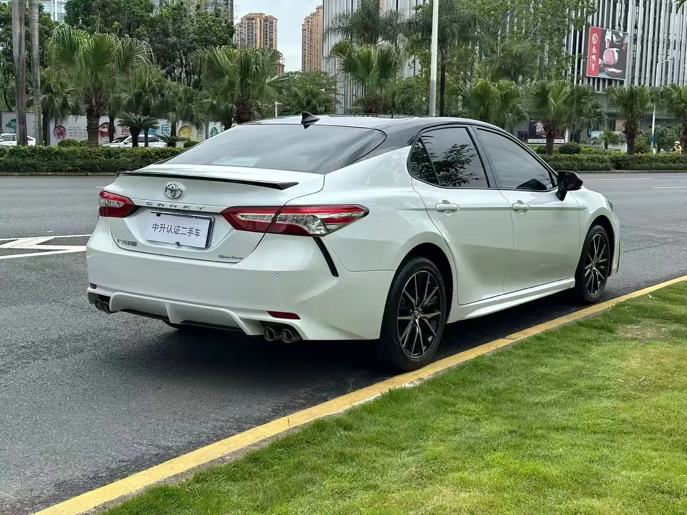 Toyota Camry 2021 2.0S Sporty Edition фото 3