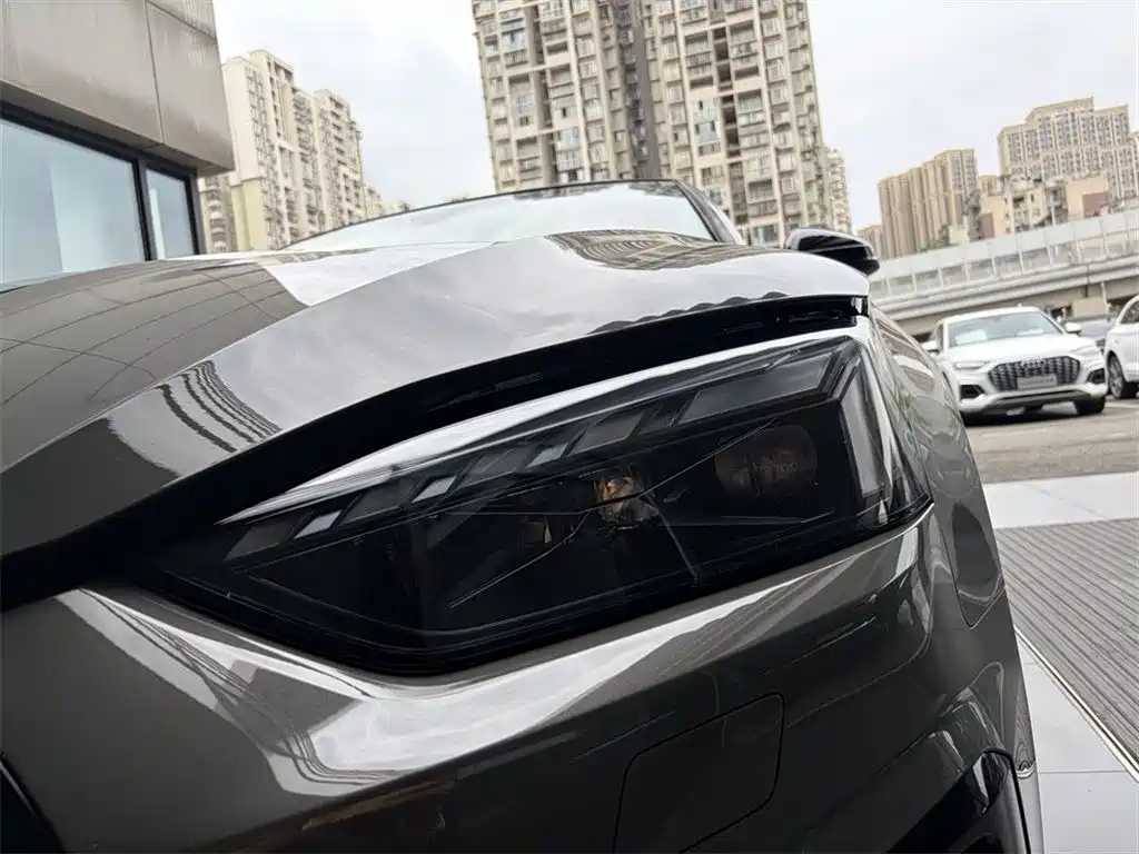AUDI A5 (IMPORT)