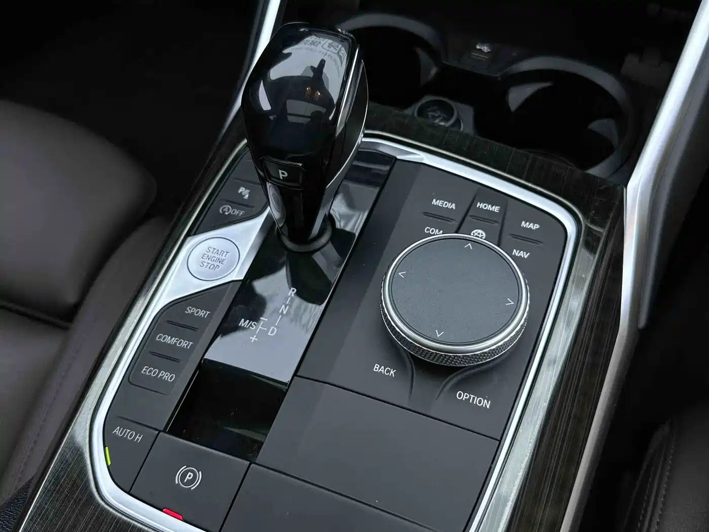 BMW 3 Series 2020 325Li Launch Edition фото 8