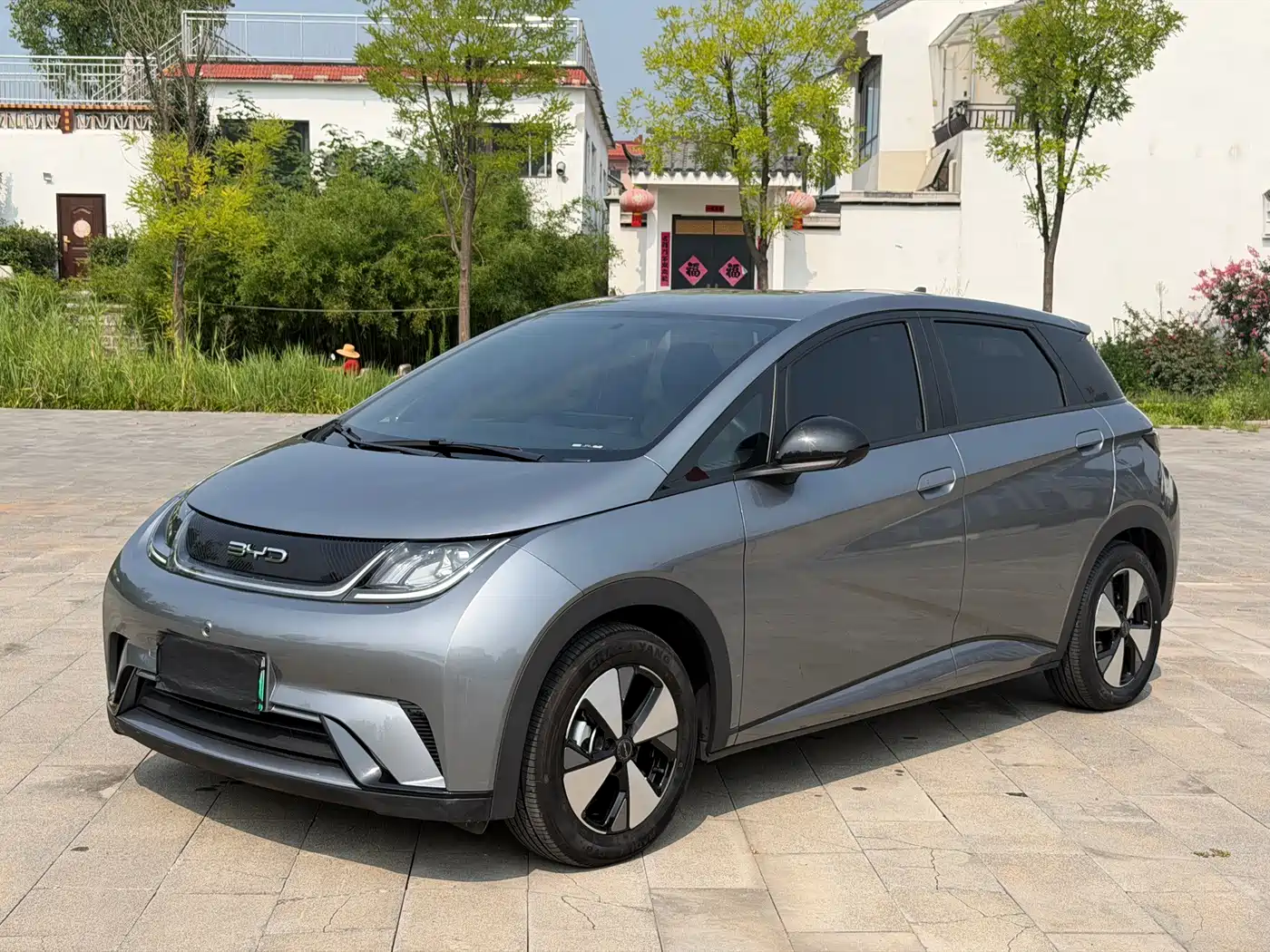 BYD Dolphin 2024