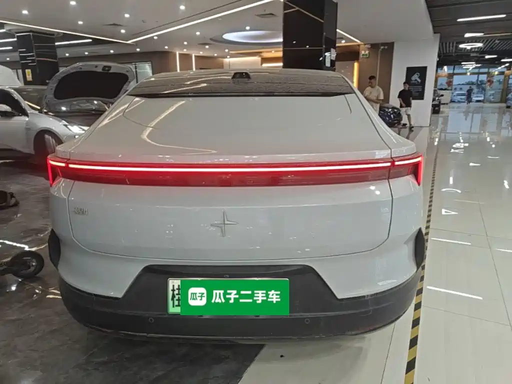 Photo 6 - Polestar 4
