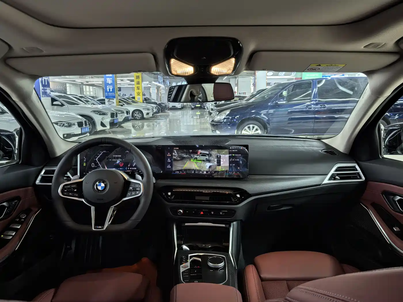 BMW 3 Series 2026 325Li M Sport Package фото 9