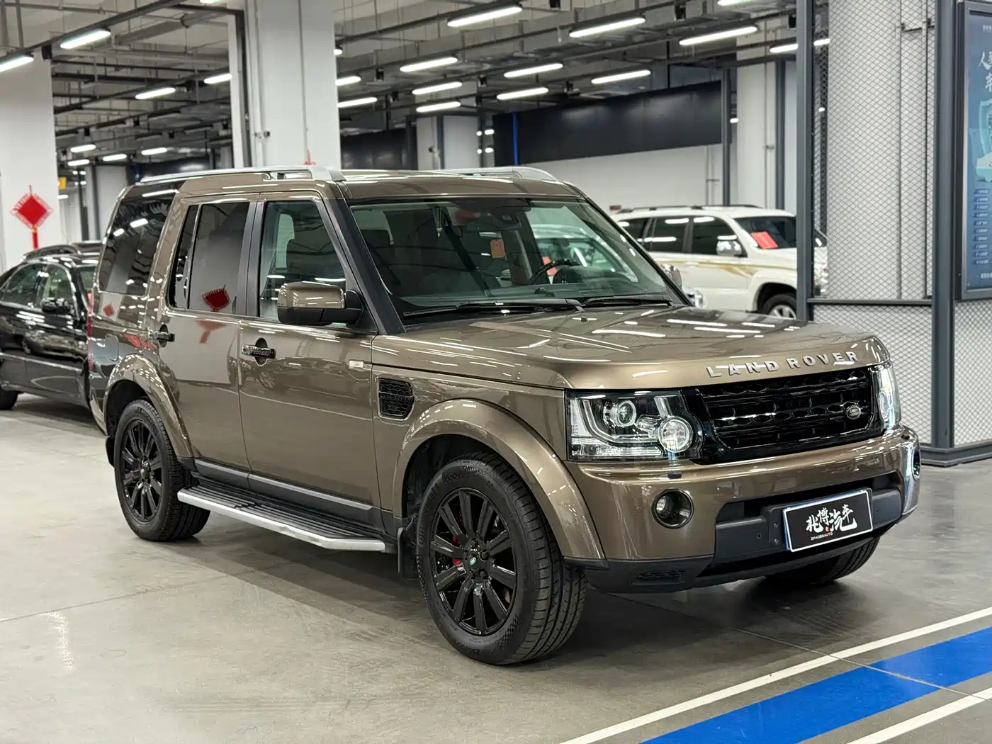 Land Rover Discovery 2011 3.0 SDV6 HSE Diesel фото 3