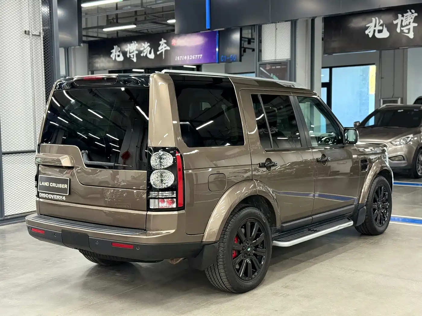 Land Rover Discovery 2011 3.0 SDV6 HSE Diesel фото 4